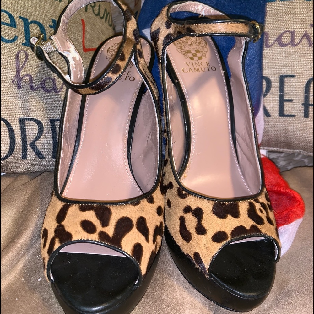 Heels cheetah print